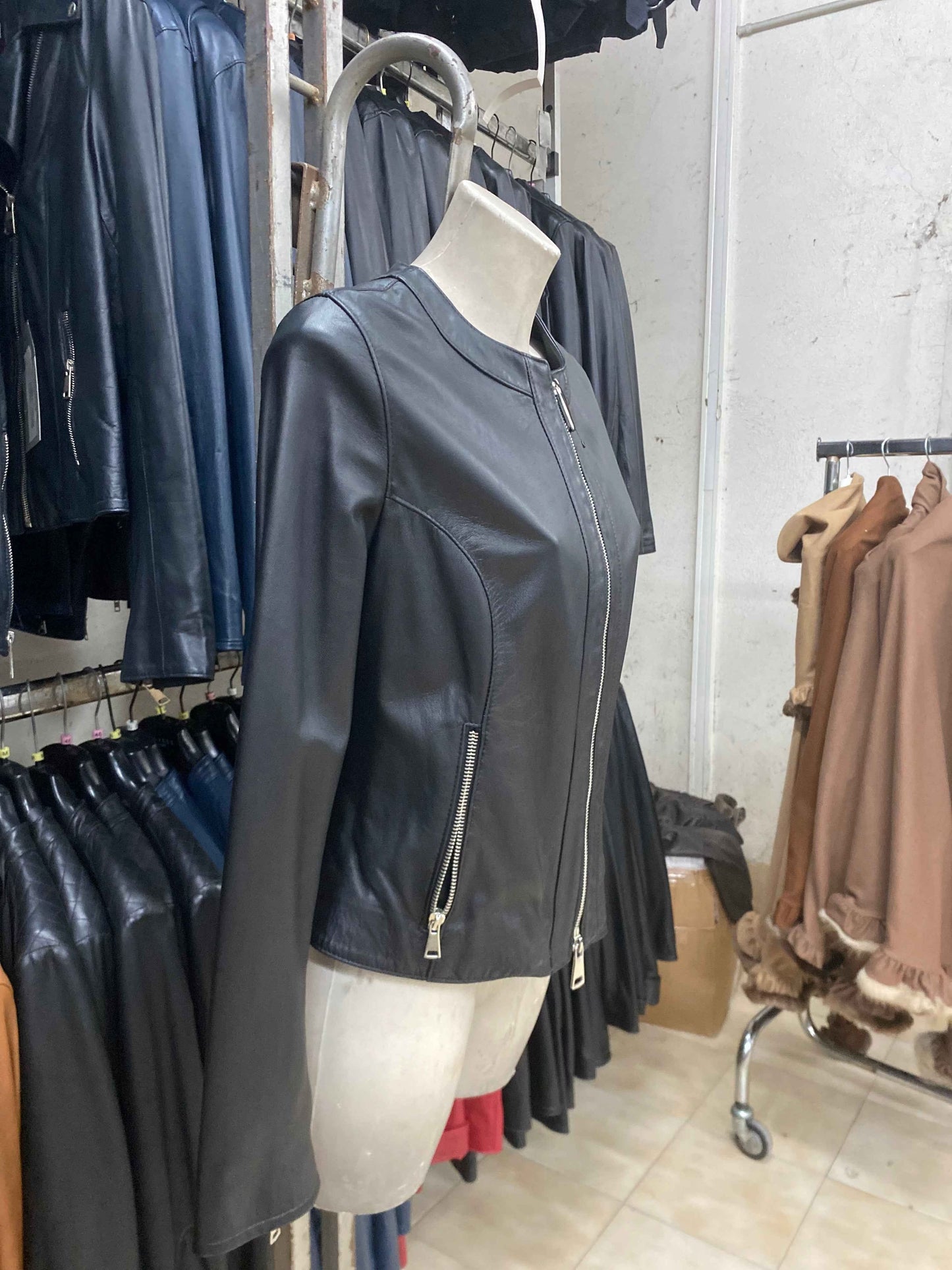 Giubbino in Vera Pelle da Donna – Modello Chanel | Made in Italy