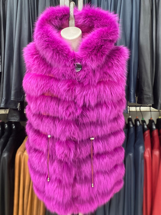 Pelliccia di Volpe da Donna – Magenta con Strisce Fucsia | Made in Italy